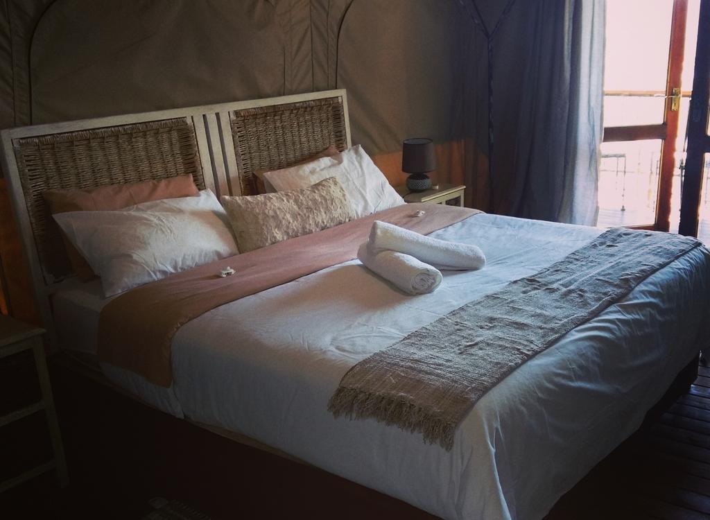 La Montagne Guest Lodge Hartbeespoort Exterior photo